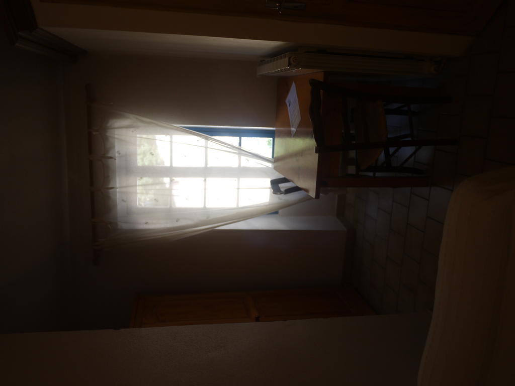Auberge Des Seguins Buoux Pokoj fotografie