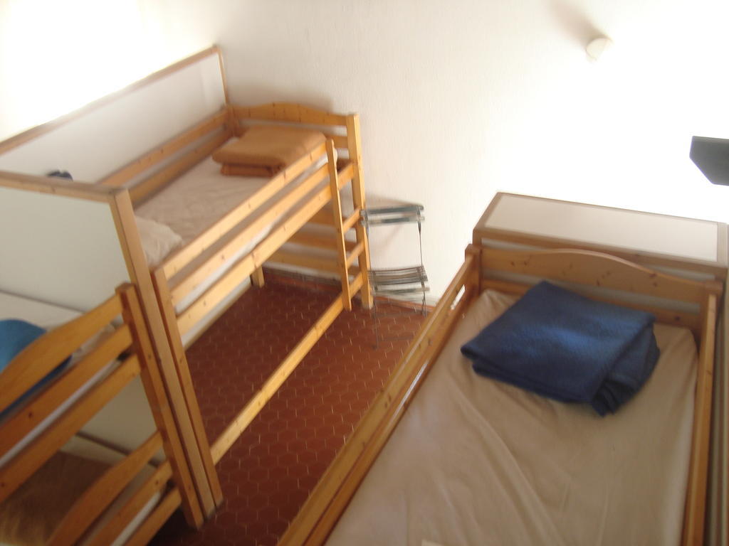 Auberge Des Seguins Buoux Pokoj fotografie